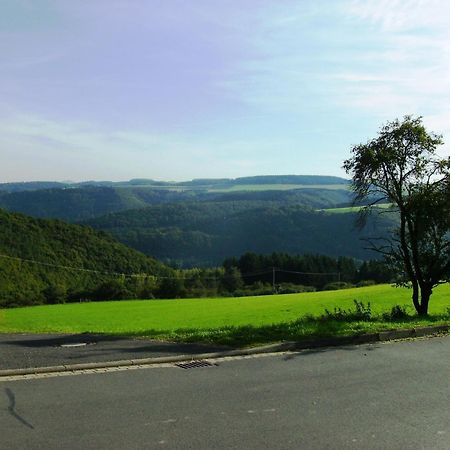 Beautiful Holidayhome With Sauna And Terrace Harscheid エクステリア 写真